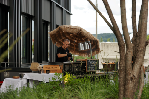 Ein Fest für unser neues Büro und für uns alle!