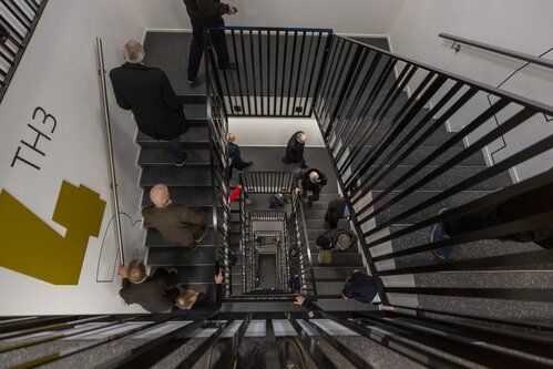 Volles Haus im flexA2 - wenn mit der AWG Wirtschaft und Politik zusammenkommen.